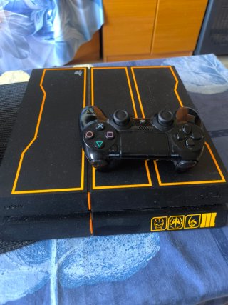 PS4 1TB Edizione Limitata Call of Duty Black Ops