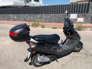 Kymco Movie XL 125 Scooter Negra