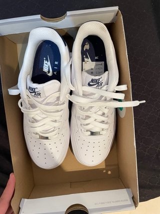 Nike Air Force 1 Blancas y Azul Marino