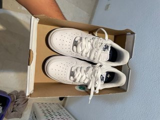 Nike Air Force 1 Blancas y Azul Marino
