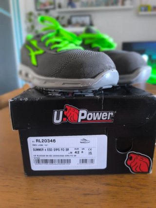 Zapatos de seguridad U-Power grises y verdes