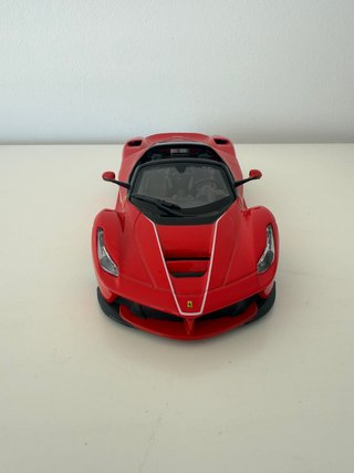 Ferrari Aperta 1/24 Bburago