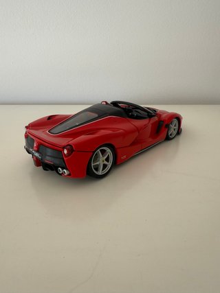 Ferrari Aperta 1/24 Bburago