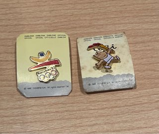 Cobi Barcelona 92 + 2 pins originales