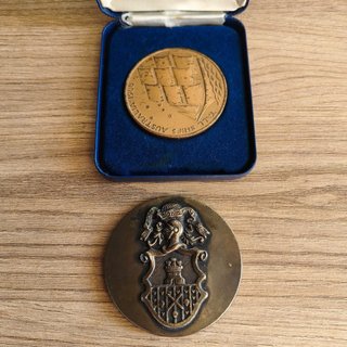 2 Medallas Juan Sebastián Elcano y Australia 1988