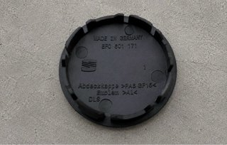 4 Tapabujes SEAT 56mm negro plata originales nuevo