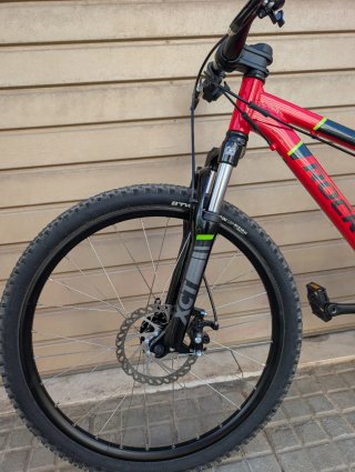 Rockrider ST 900 24” aluminio – muy buen estado