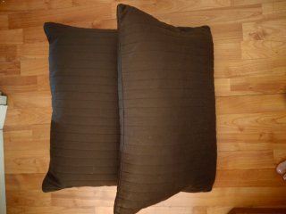 Edredón reversible marrón y cojines ikea