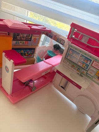Ambulancia Barbie Juguete