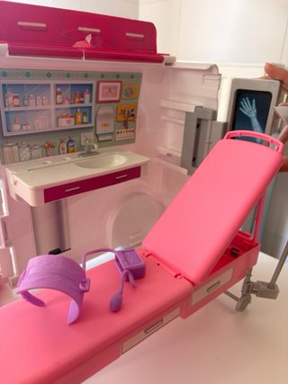 Ambulancia Barbie Juguete