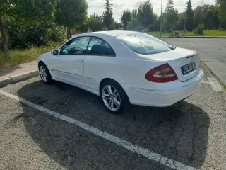 Mercedes-Benz  CLK 2004