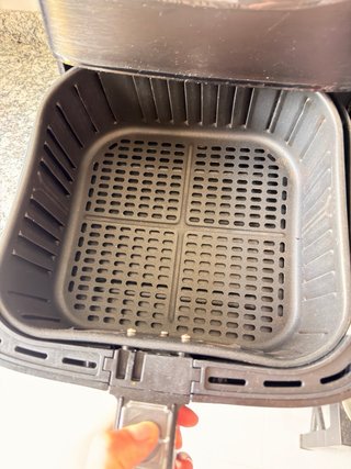 Freidora de aire Cosori 5.5L Negra