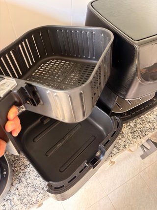 Freidora de aire Cosori 5.5L Negra