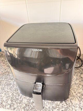 Freidora de aire Cosori 5.5L Negra