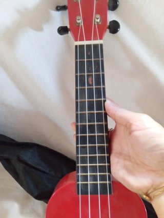 Ukelele Rojo Mahalo
