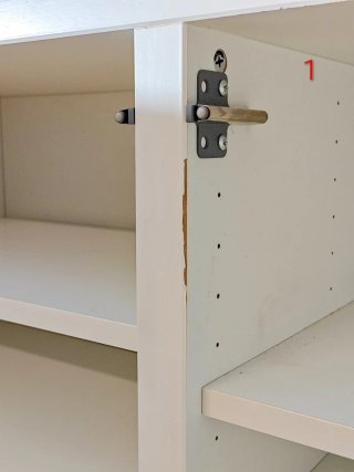 #1 - Mueble IKEA BESTÅ blanco con puertas y cajone