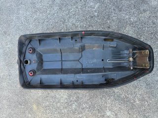 Asiento Derbi Negro