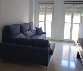 Chaiselongue extraíble con patas altas