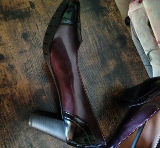 Zapatos de tacón morados y negros talla 40