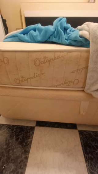 Dormitorio de matrimonio completo
