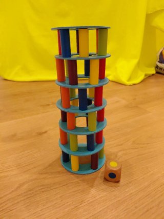 Torre Inclinada de Madera - Juego de Equilibrio