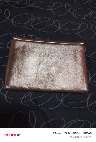 Cartera monedero dorado