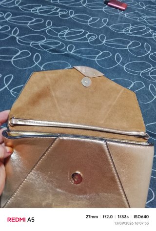 Cartera monedero dorado