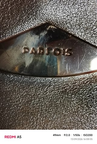 Cartera monedero dorado