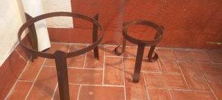 Soporte Macetas de hierro forjado.