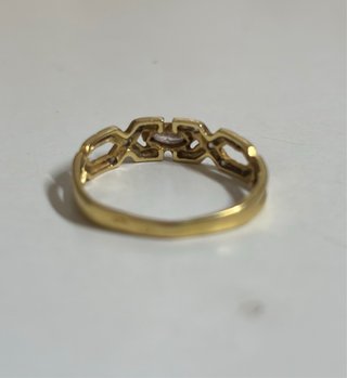 Anillo Oro 18K Talla 20 con Piedra Central