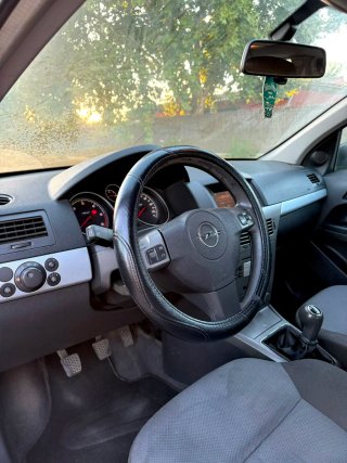 Opel Astra 1.7CDTI