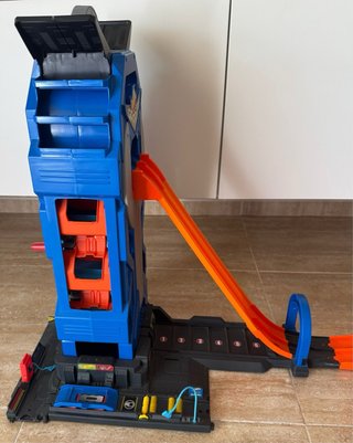 Hot Wheels Mega Garage y Accesorios