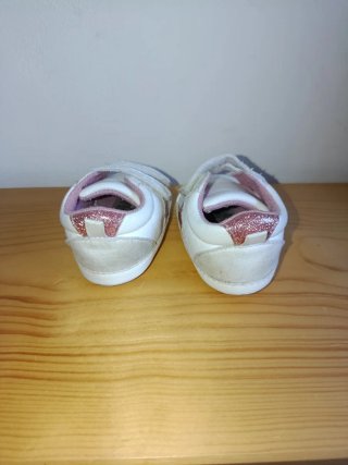 Zapatillas bebé 6-9 meses