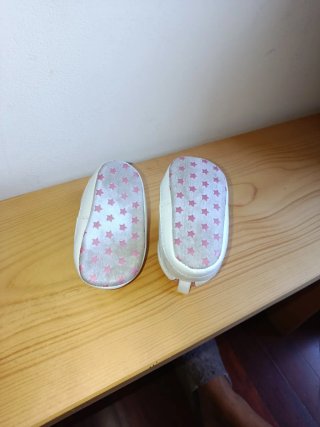 Zapatillas bebé 6-9 meses