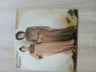 Single Lole y Manuel Alquivira