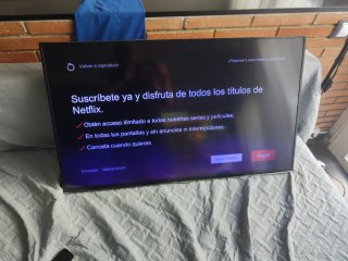 Televisión Samsung Smart TV Negra