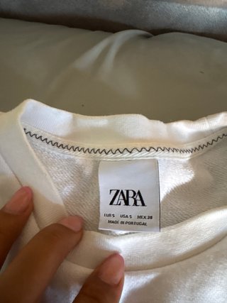 Sudadera Zara Blanca Estampada