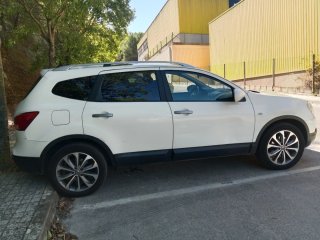 Nissan Qashqai+2 2010