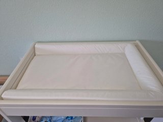 Cambiador IKEA Gulliver con colchoneta