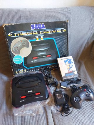 SEGA Megadrive 2 PAL original años 90 + CAJA retro
