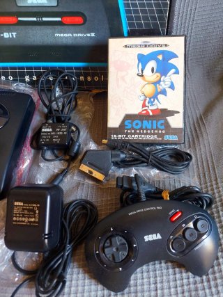 SEGA Megadrive 2 PAL original años 90 + CAJA retro