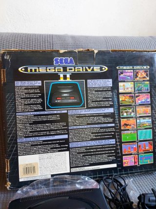 SEGA Megadrive 2 PAL original años 90 + CAJA retro