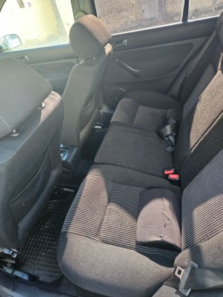 Volkswagen Golf 2001