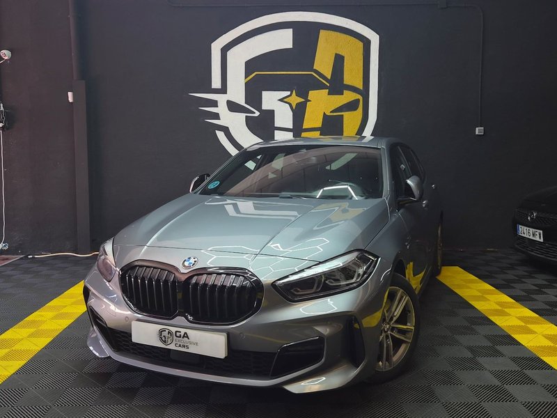 BMW Serie 1 120i 2024, foto 2
