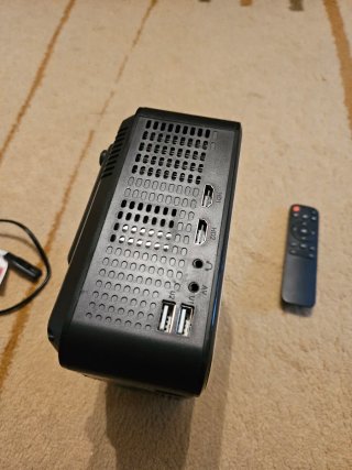 Proyector Y-60 Negro