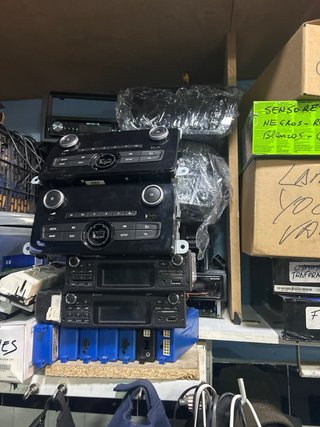 Lote de RADIOS ORIGINALES PARA COCHE