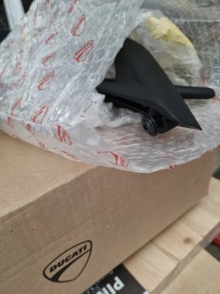 Asiento Pasajero Ducati Monster 937