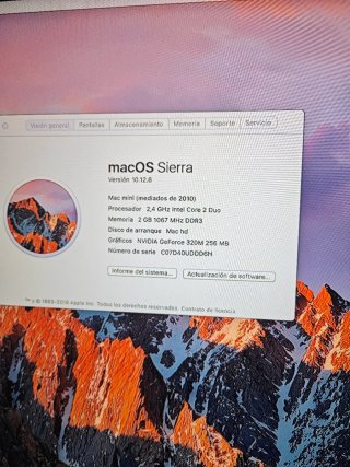 Mac mini A1347 Plata