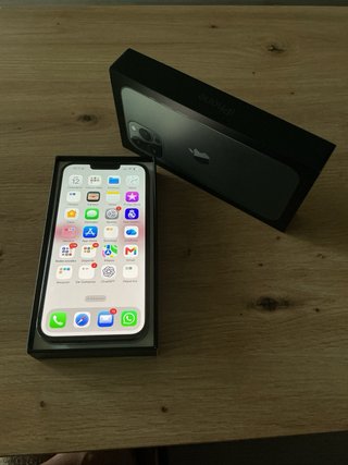 iPhone 13 Pro Max 128GB impecable + caja + cable