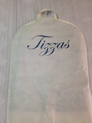 Americana Tizzas. Talla 11-12 niño más corbata.